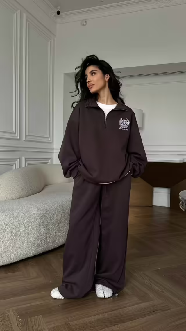 Эксклюзивные спортивные женские костюмы