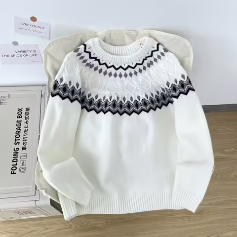 Вязаные женские кофты. фото 3