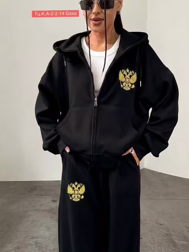 Женские костюмы