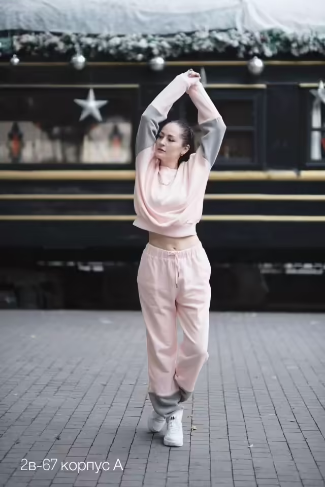 Женские костюмы