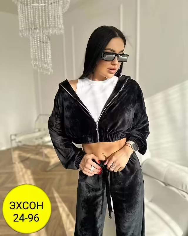 Женские костюмы
