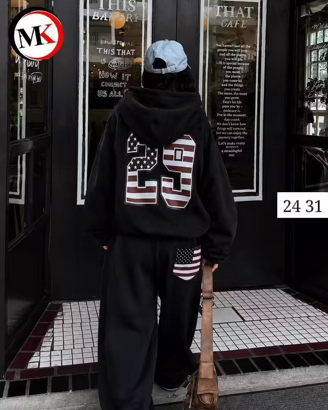 Женские костюмы