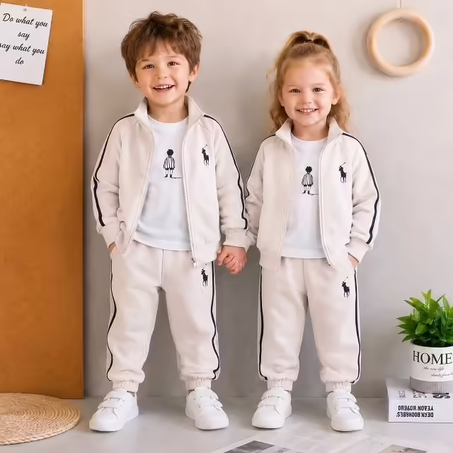 Детские костюмы