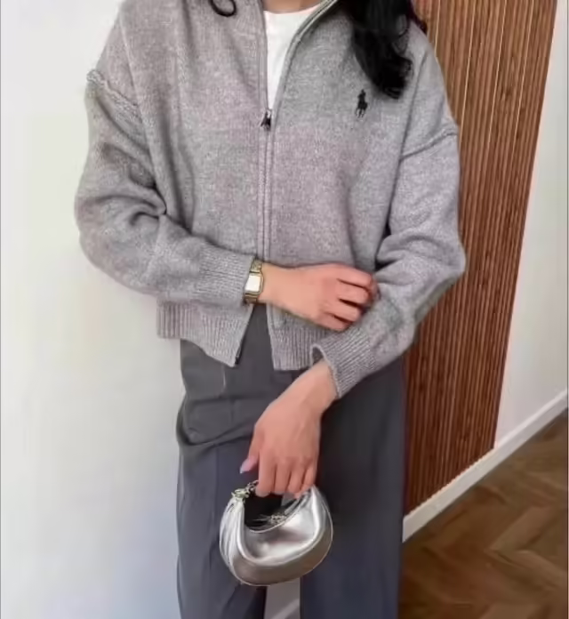 Комфортные свободные вязаные мягкие стильные кашемировые женские кардиганы на молнии