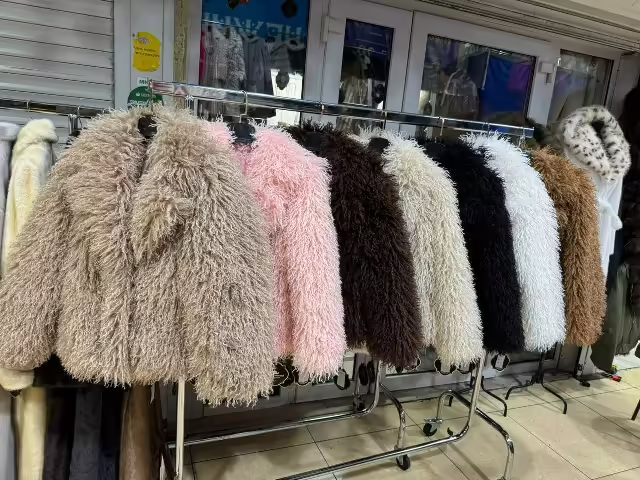 Женские шубы. фото 3