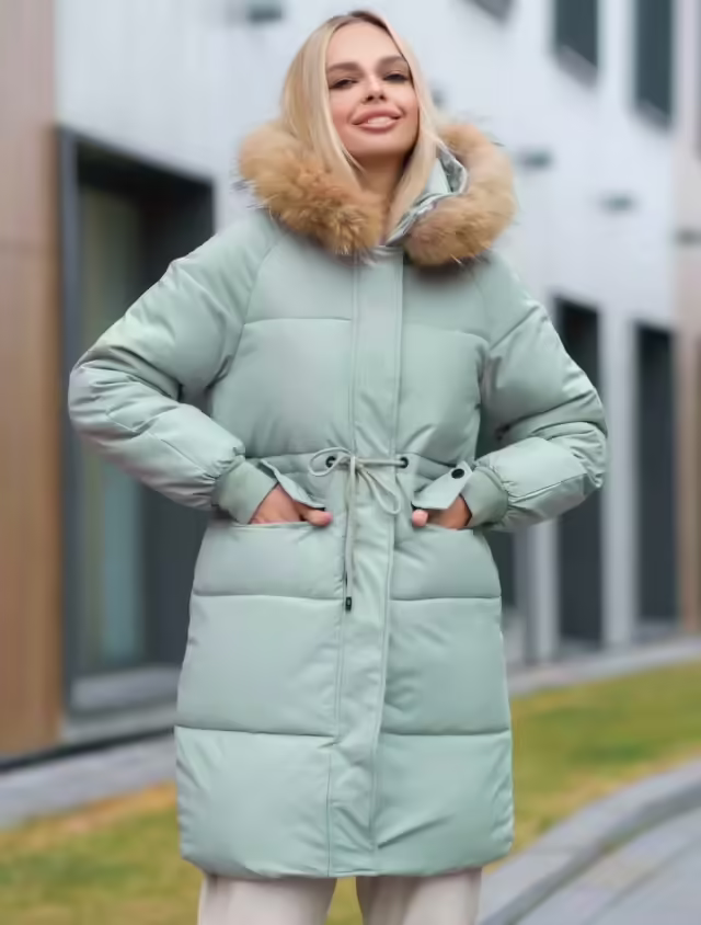 Стильные женские куртки