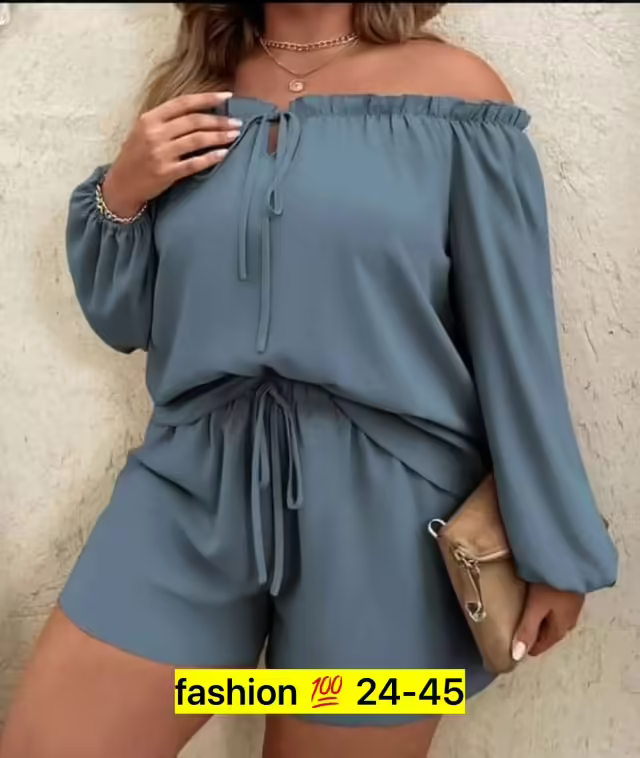 Женские костюмы