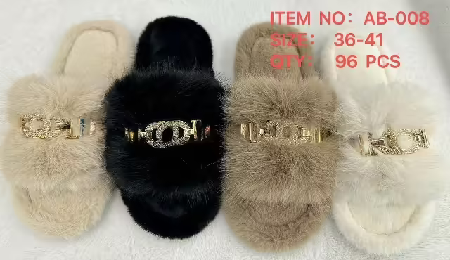 Женские тапочки