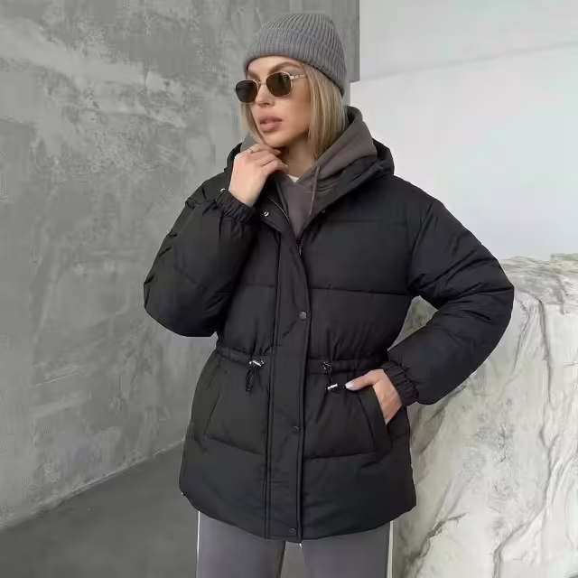 Стильные женские куртки