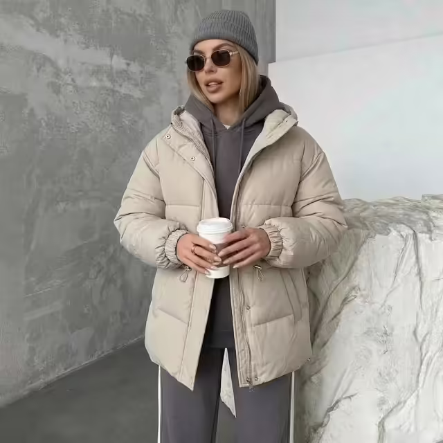 Стильные женские куртки. фото 2