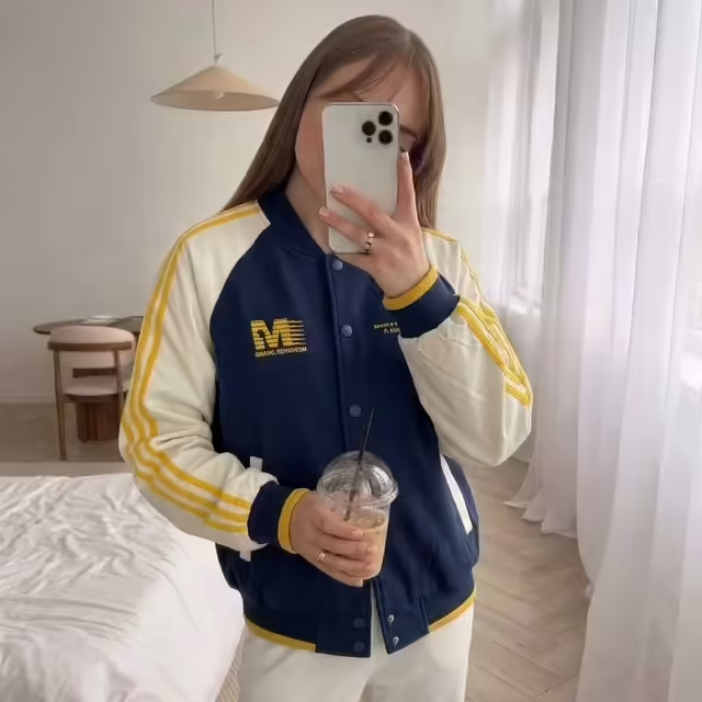 Женские бомберы