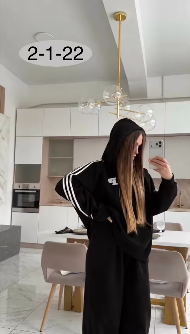 Женские костюмы