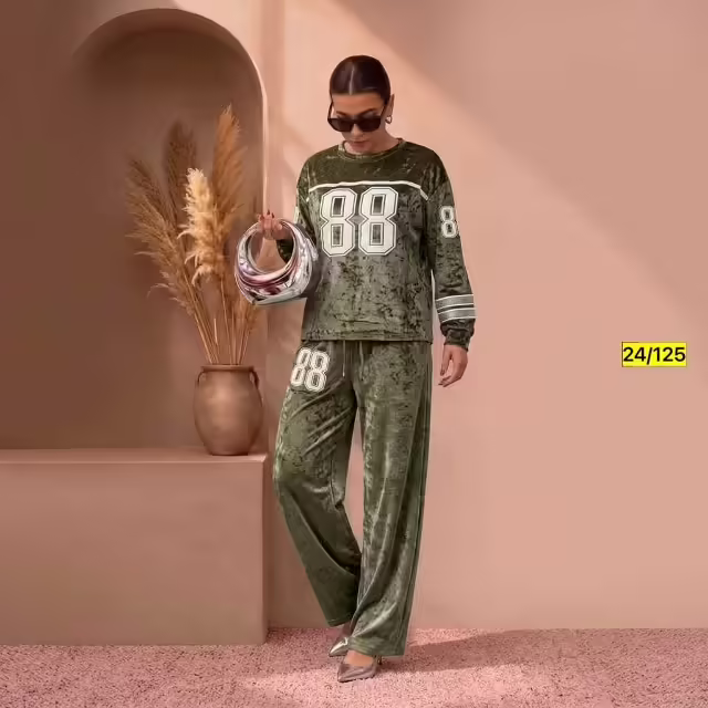 Женские костюмы двойки