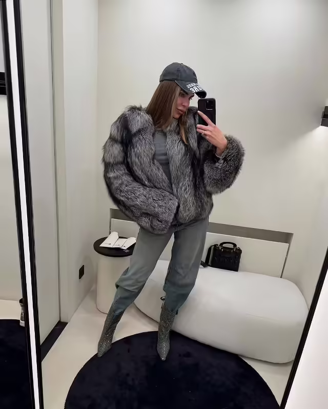 Женские шубы