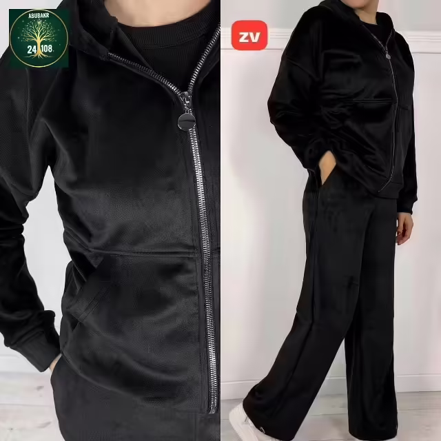 Женские костюмы