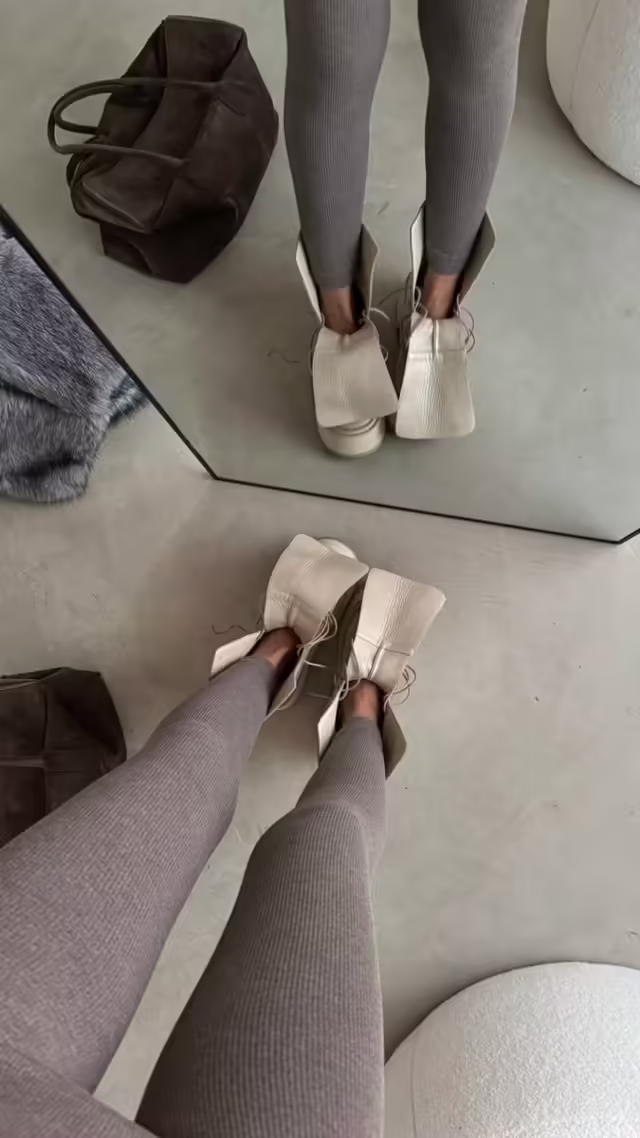 Бесшовные женские легинсы с мехом