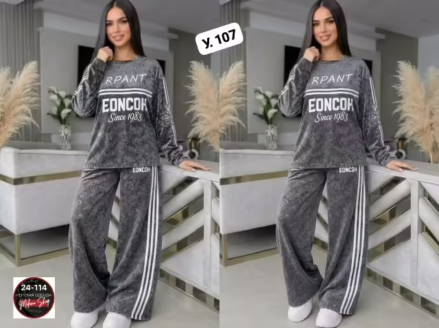 Стильные женские костюмы