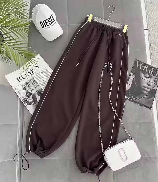 Спортивные стильные женские штаны. фото 3