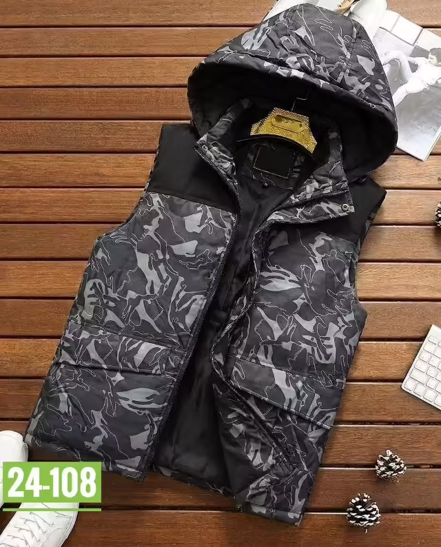 Мужские жилетки с капюшоном