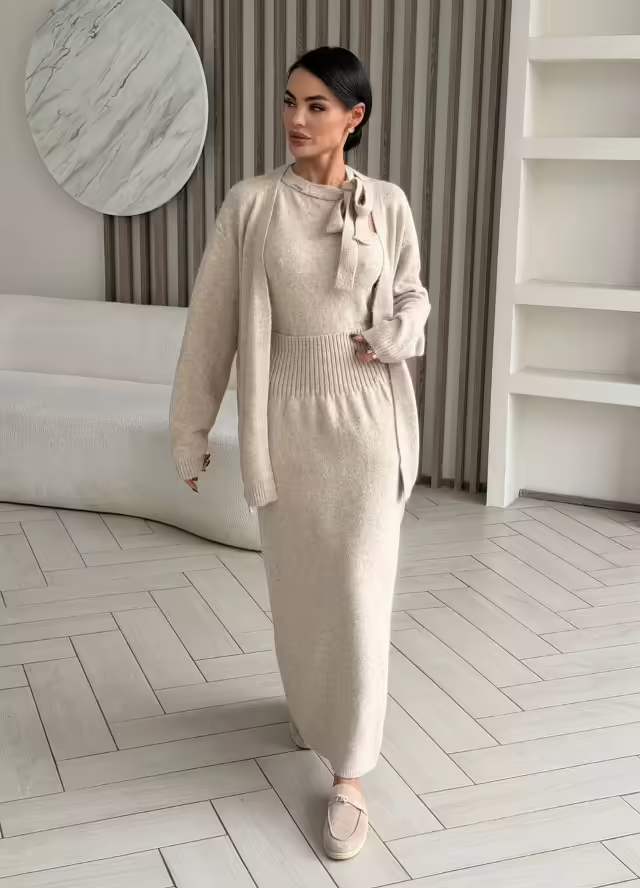 Женские костюмы
