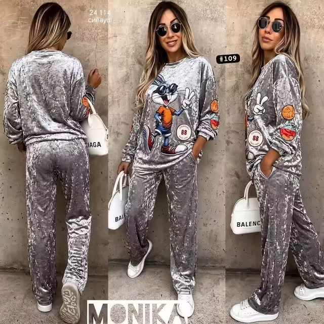 Женские костюмы двойки