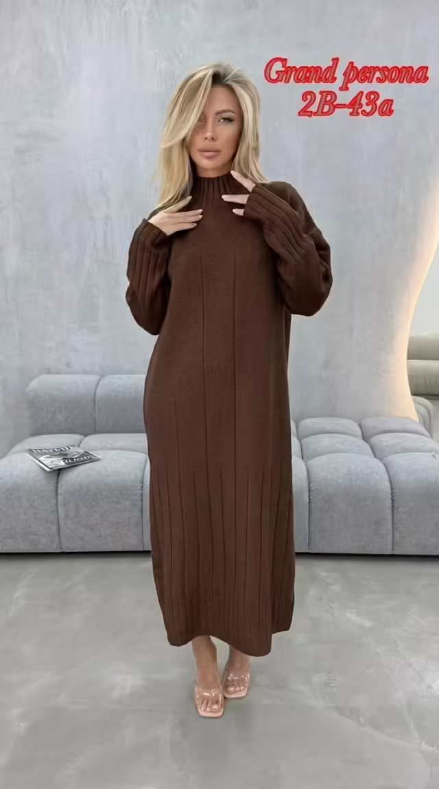 Тёплые женские платья