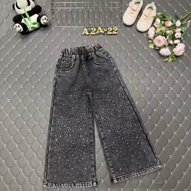 Хлопковые детские джинсы