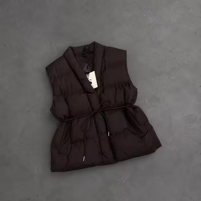 Женские жилетки