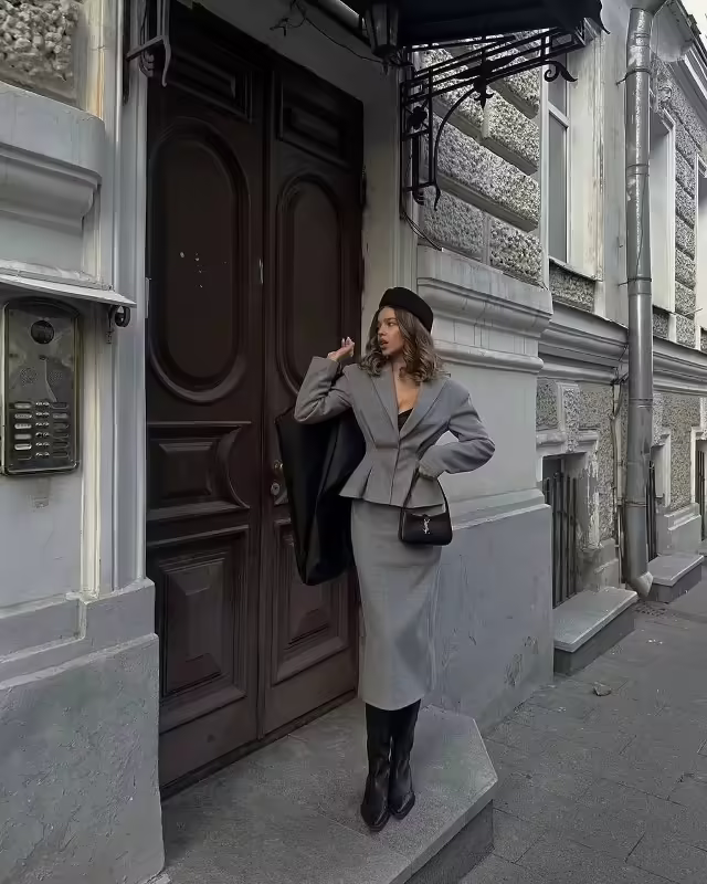 Крутые женские костюмы. фото 2