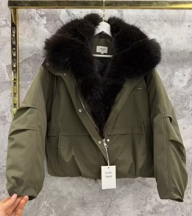 Стильные женские куртки