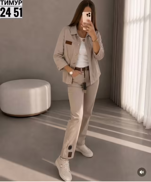 Эксклюзивные женские костюмы двойки. фото 2