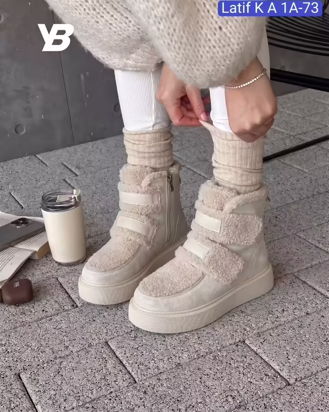 Женские ботинки