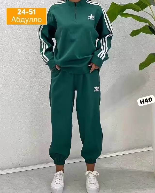 Женские костюмы
