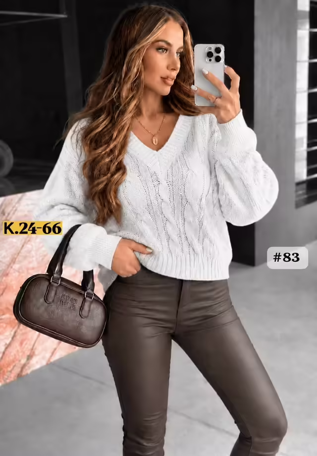 Вязаные женские кофты