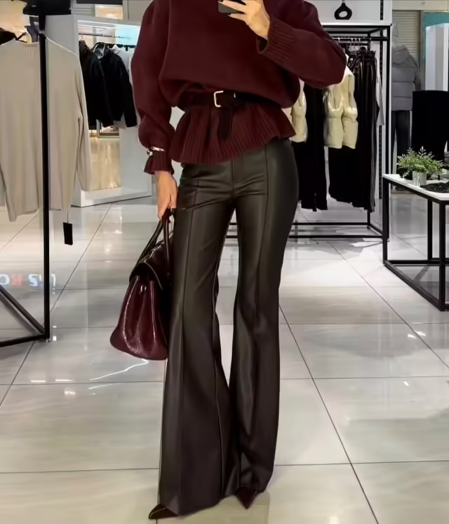 Волшебные кожаные женские штаны. фото 3
