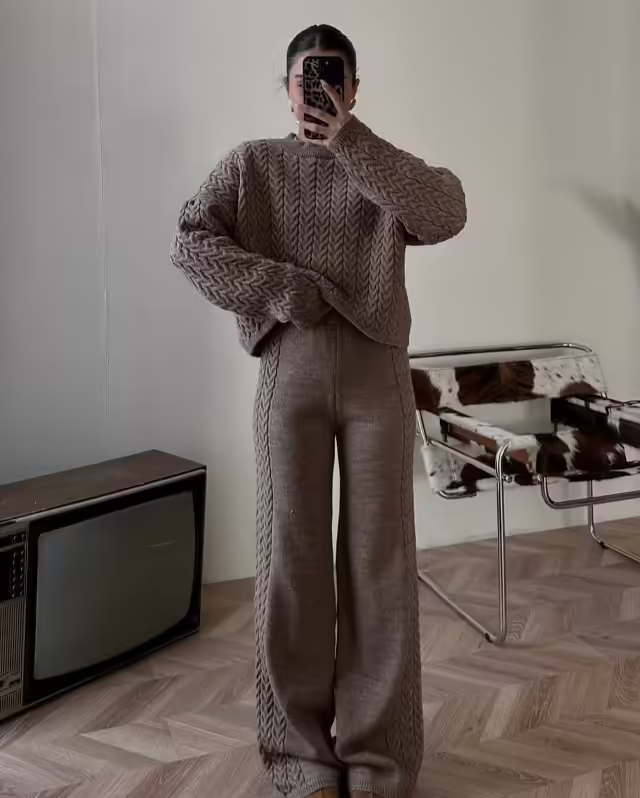 Женские костюмы. фото 2