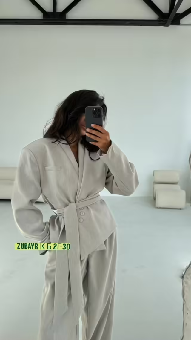 Женские костюмы