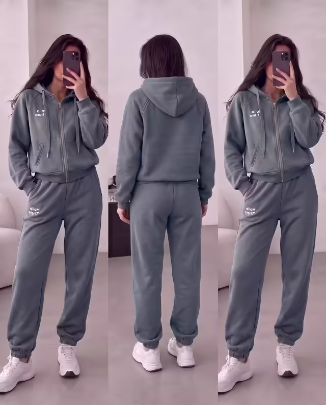 Уютные спортивные женские костюмы