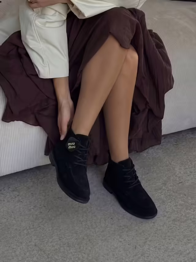 Замшевые женские дутики