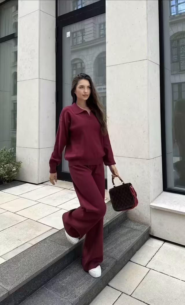Женские костюмы