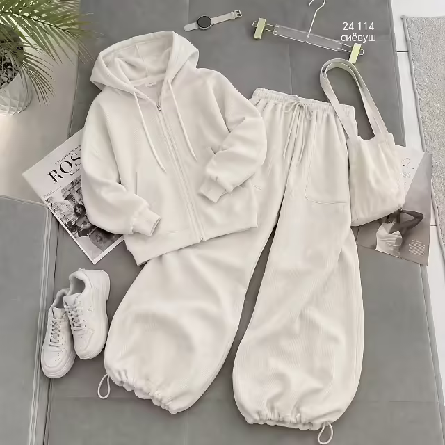 Женские костюмы двойки