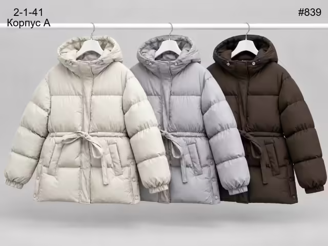 Зимние женские куртки. фото 2