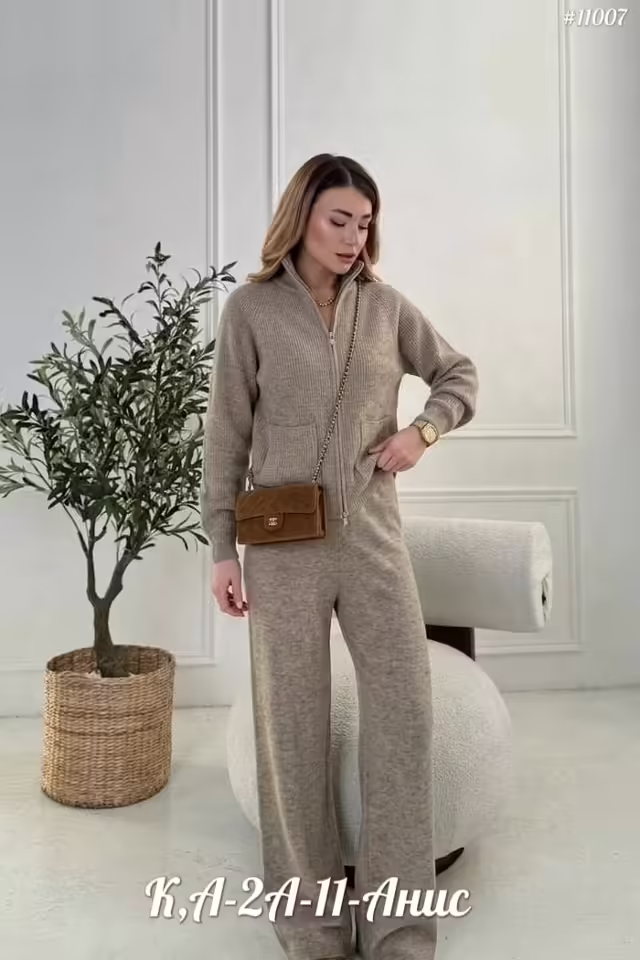 Кашемировые женские костюмы
