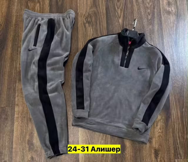 Двусторонние спортивные мужские костюмы на флисе. фото 3