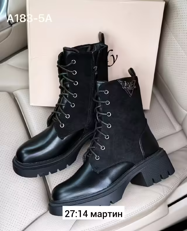 Натуральные женские ботинки с мехом