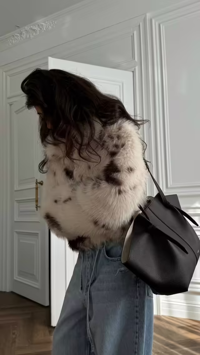 Стильные женские шубы