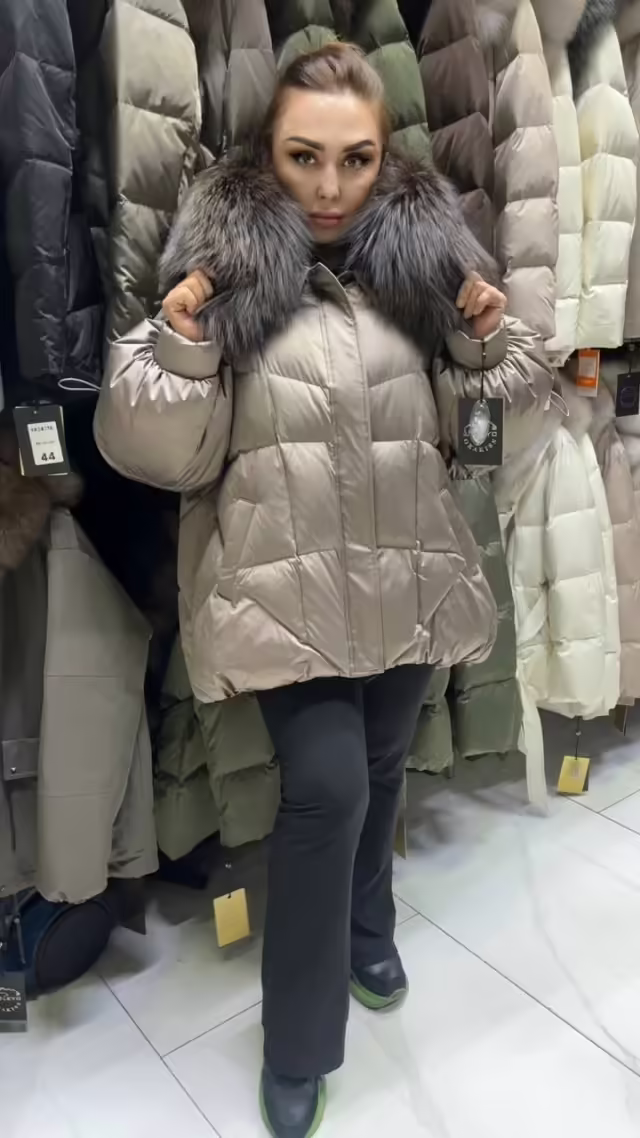 Женские пуховики
