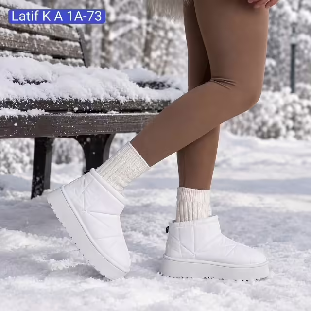 Женские ботинки