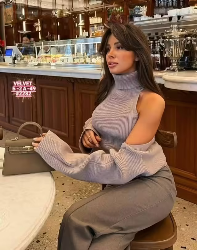 Стильные женские кофты с горлом 2 в 1. фото 3
