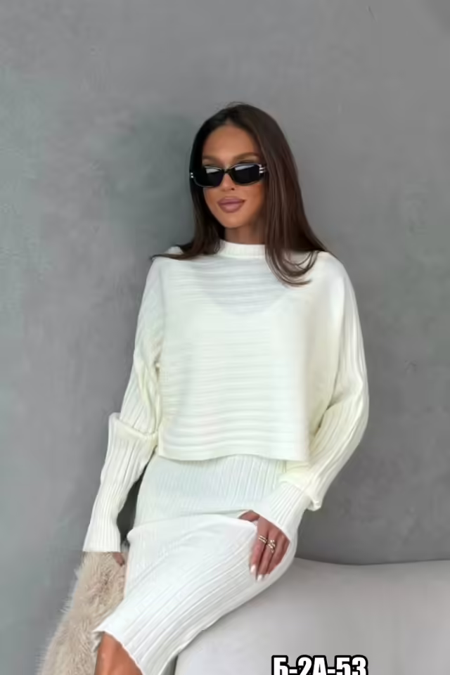 Отличные женские костюмы двойки